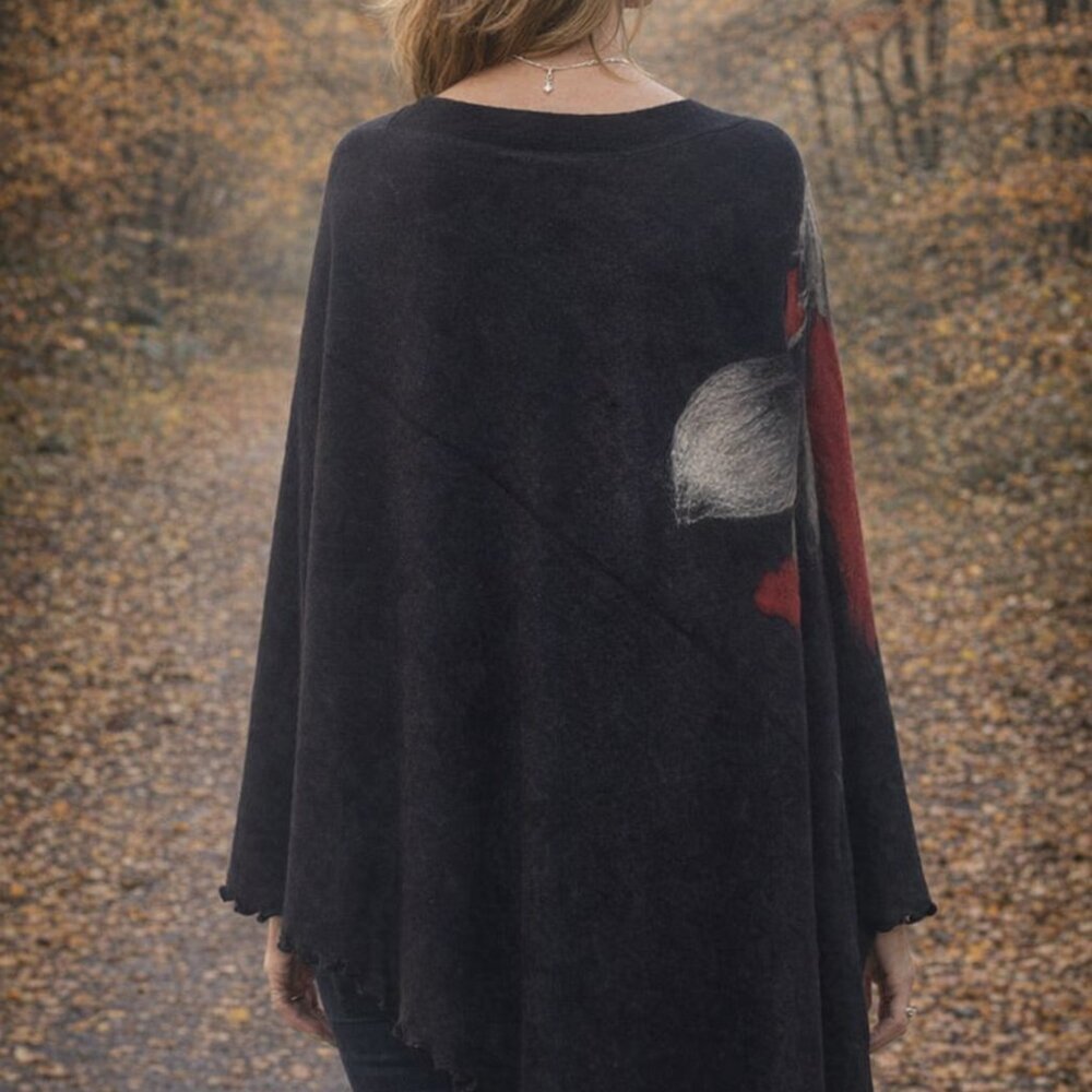 Gorgeous Black and Red Poncho from Poland (E10) - Picture 2 of 13